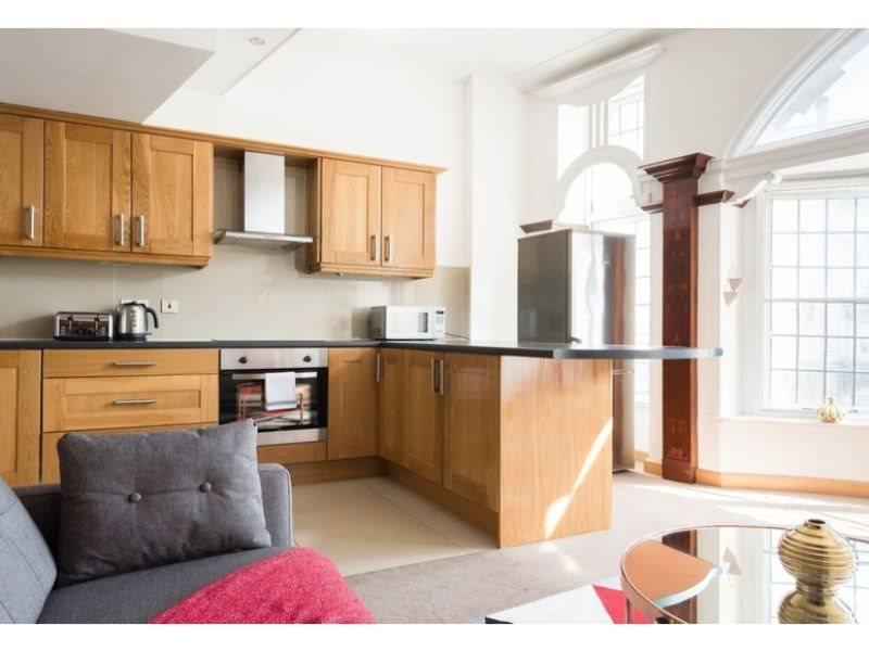 The College Loft - Historic Light-flooded 3bdr Bristol