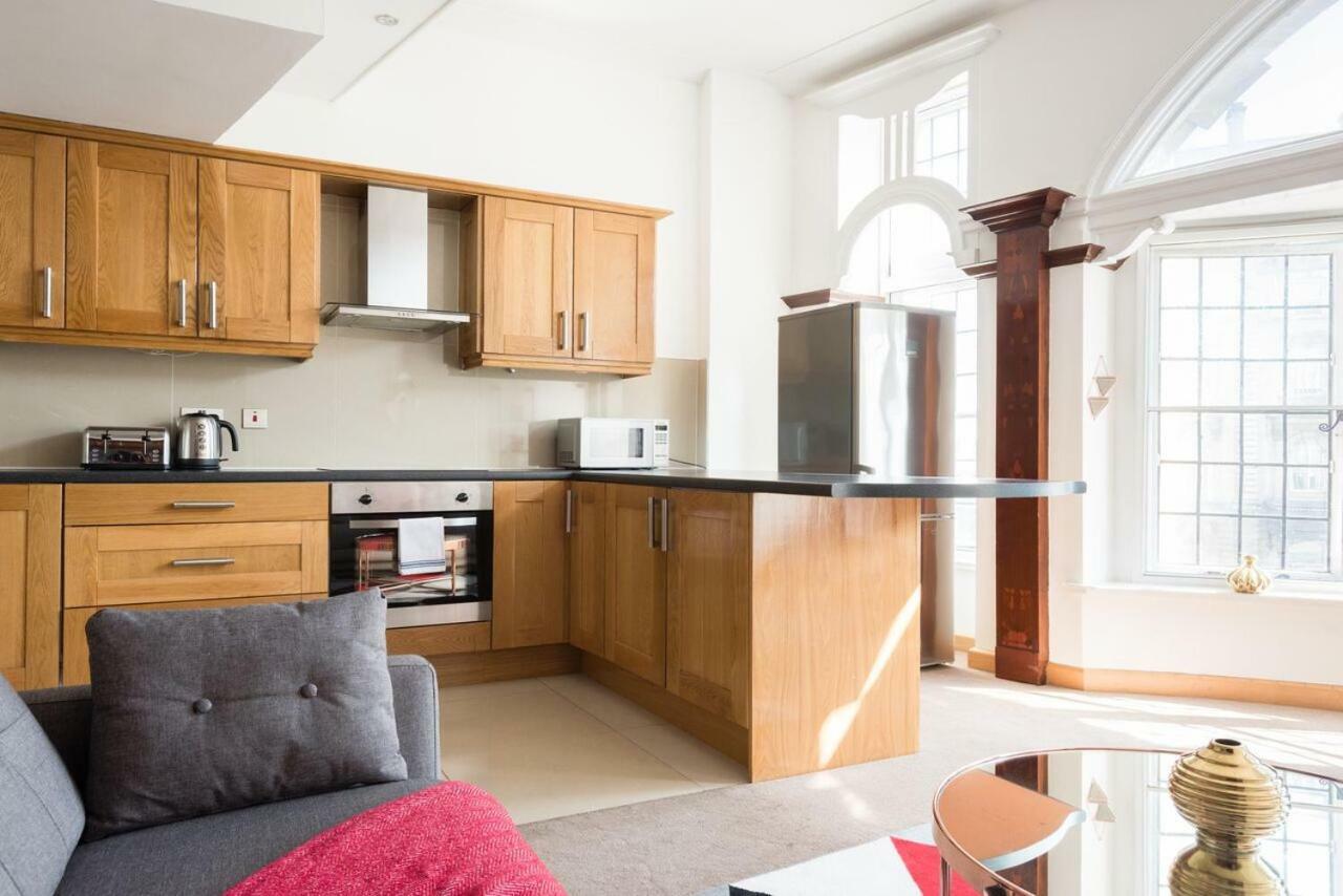 The College Loft - Historic Light-flooded 3bdr Apartament Bristol